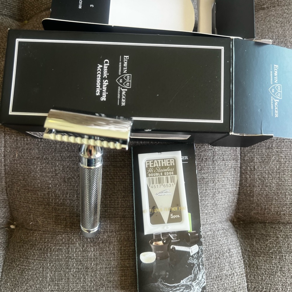 Silver Safety Razor